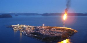 Noruega quiere prohibir la venta de coches de gasolina a pesar de ser un productor de pétroleo (Foto: Joakim Aleksander Mathisen / Wikimedia Commons)